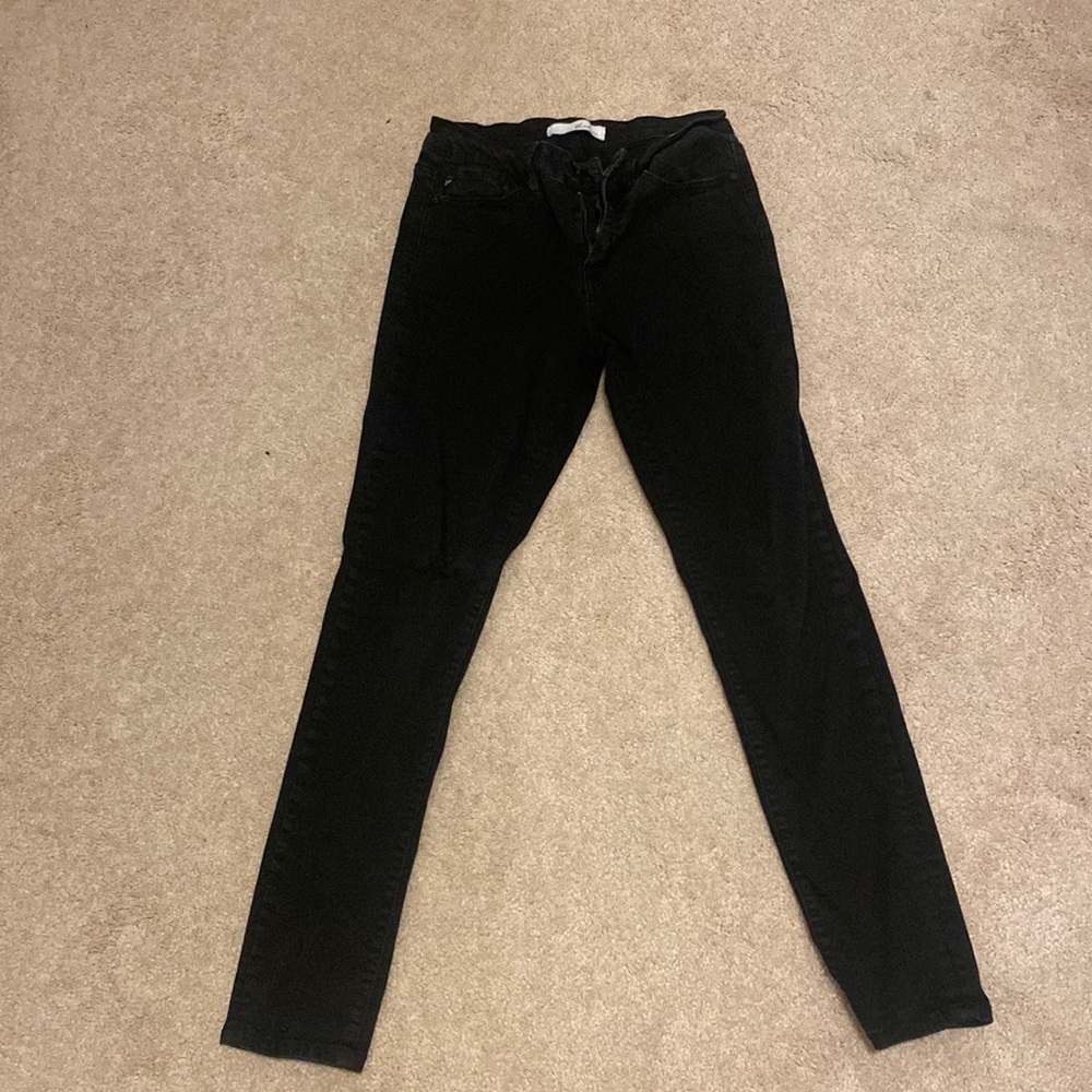 KanCan black skinny jeans